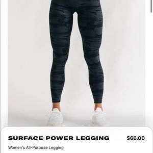 Alphalete surface power leggings black canvas camo